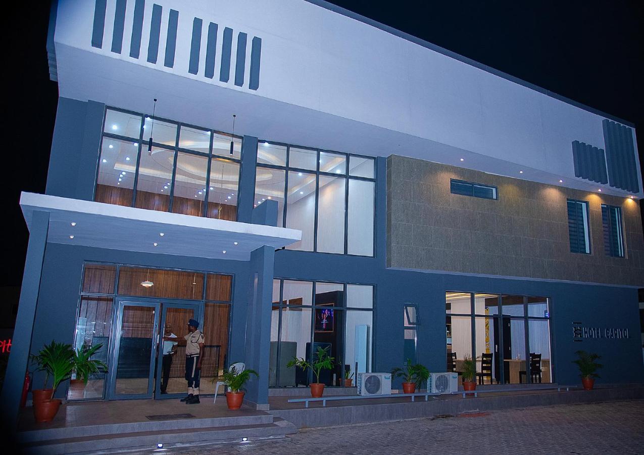 Hotel Capitol Ikeja Exterior photo